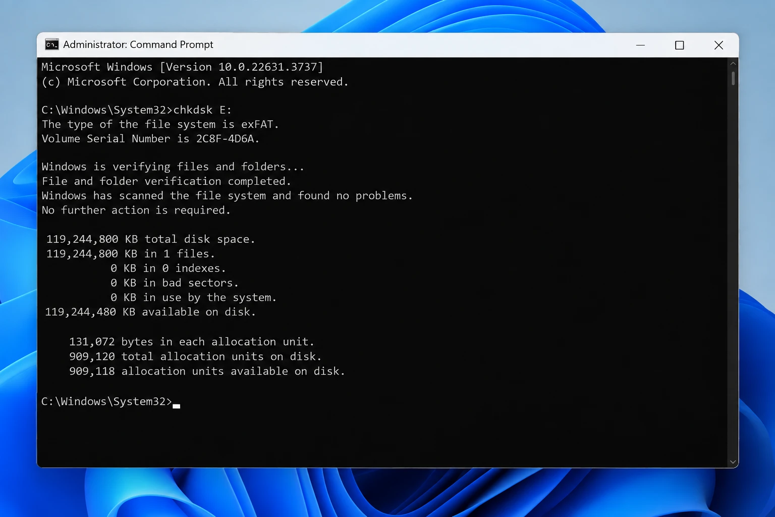 CHKDSK-checking-a-USB-drive-for-file-system-errors-in-Windows
