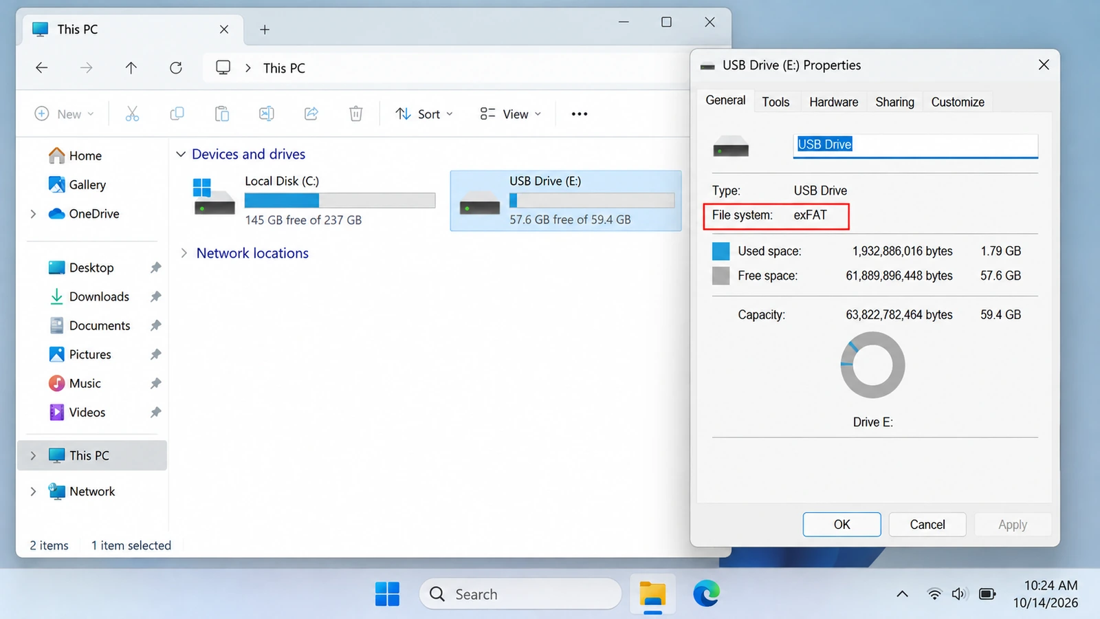 Checking the exFAT file system of a USB flash drive in Windows 11 Properties